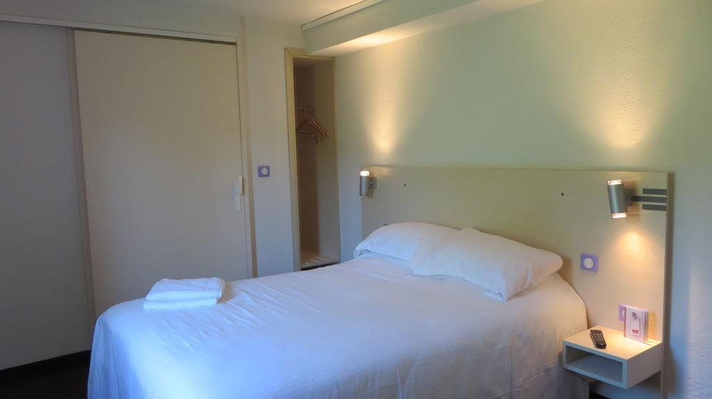 Brit Hotel Rouen Sud Val De Reuil Val-de-Reuil Rum bild